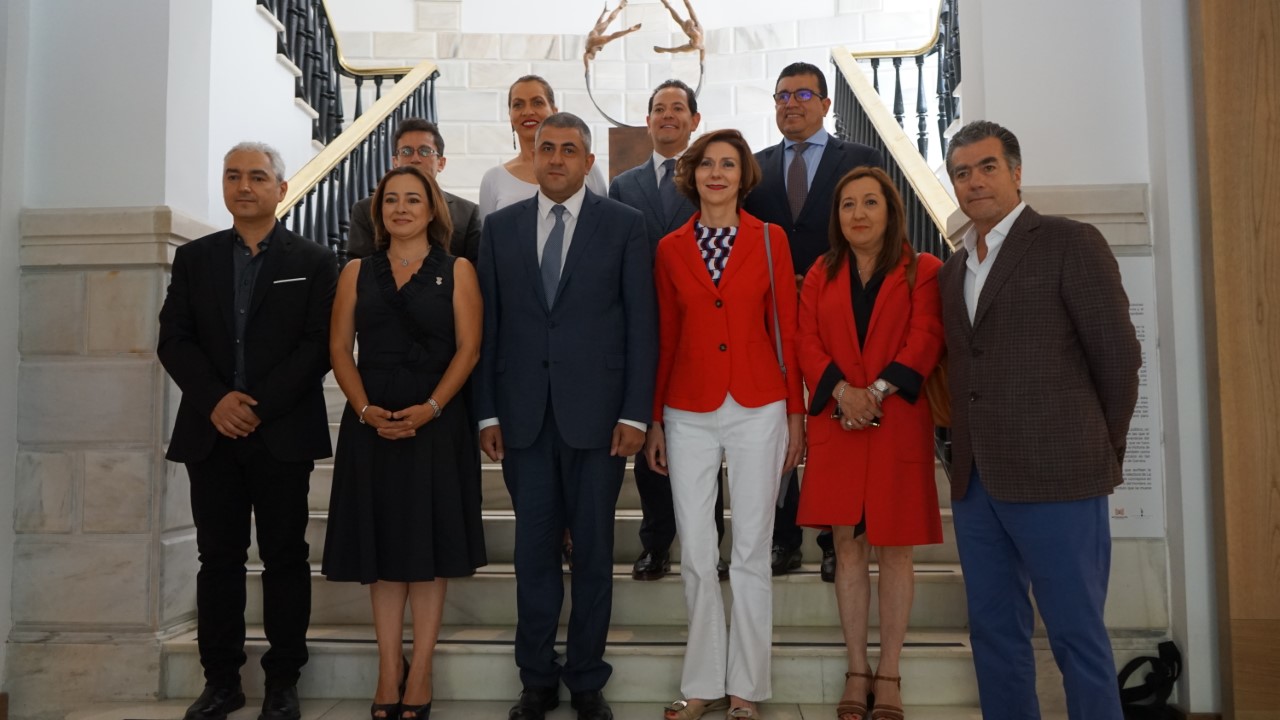 Michoacán recibe la distinción Global Report de la OMT en Casa de México en España