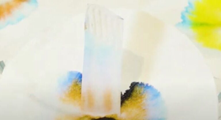 Taller de manualidades gratis de flores de cromatografía