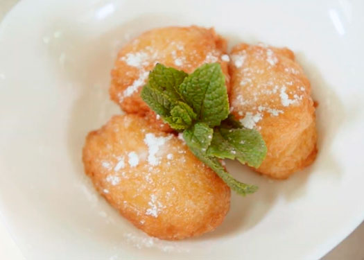 Buñuelos de yuca Buñuelos de yuca