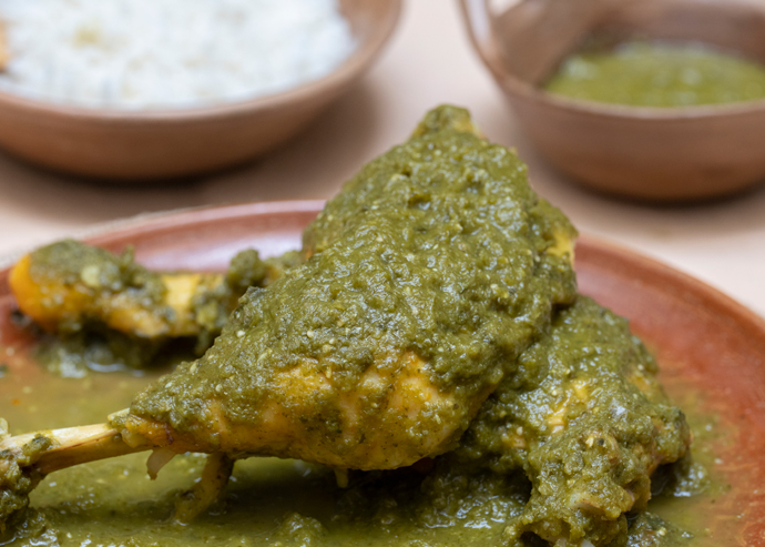 POLLO EN SALSA VERDE