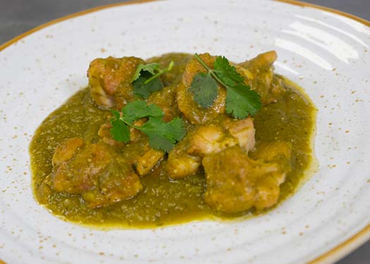 POLLO EN SALSA VERDE POLLO EN SALSA VERDE