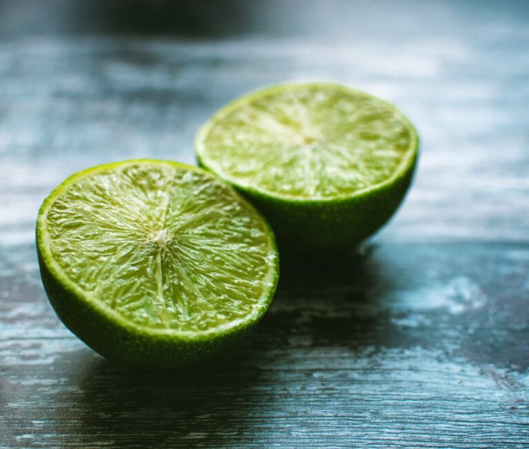 receta mexicana agua de limón y alhabaca