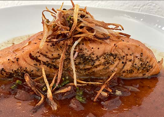 SALMÓN AL BALSÁMICO Y MIEL SALMÓN AL BALSÁMICO Y MIEL