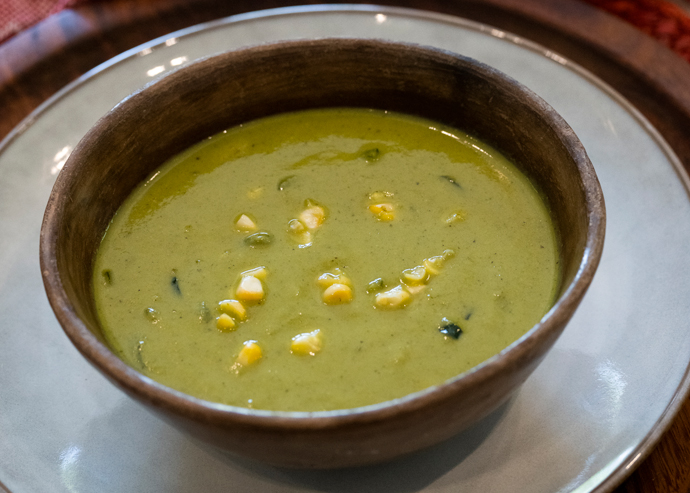 Crema de chile poblano