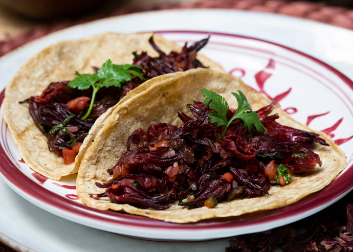 Tacos de flor de jamaica - Casa de Mexico