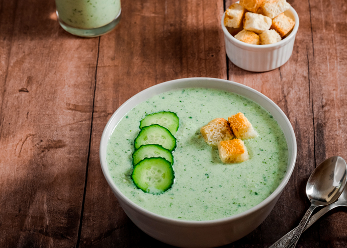 Gazpacho de tomatillo verde