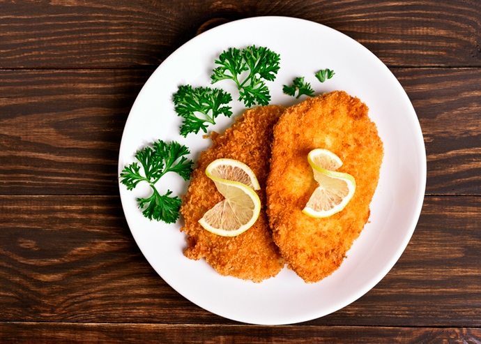 Milanesa de pollo empanada con amaranto