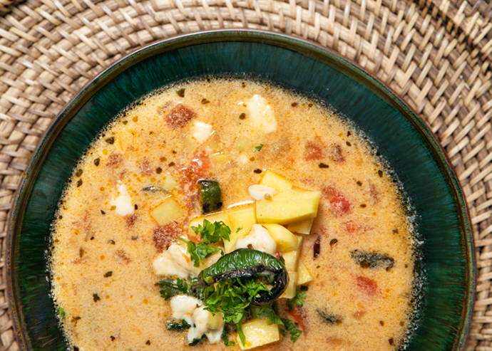 Caldo de papa y queso estilo sonorense