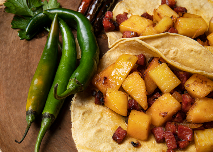 Tacos de papas con chorizo