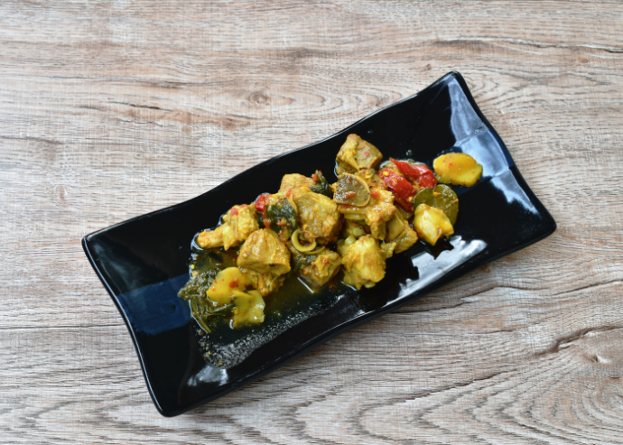 Costillas de cerdo con calabacitas en salsa verde - Casa de Mexico