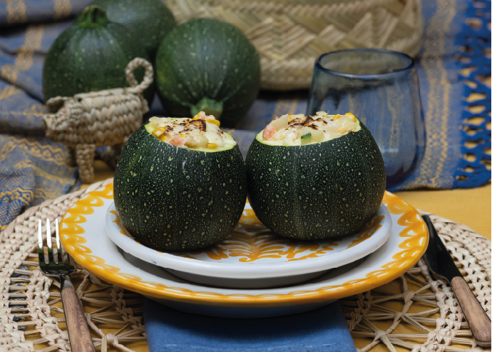 Calabacines rellenos de queso y salsa tomate Calabacines rellenos de queso y salsa tomate