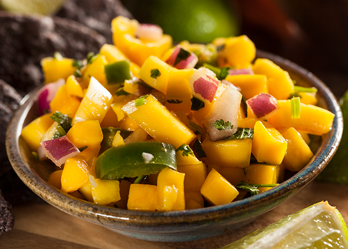 Ensalada de mango con vinagreta de chipotle 