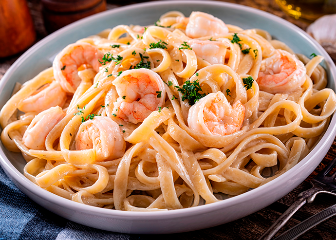 Linguini de gambas con salsa de requesón y vainilla 