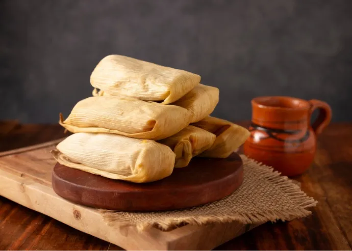Tamal de espinaca y huevo Tamal de espinaca y huevo