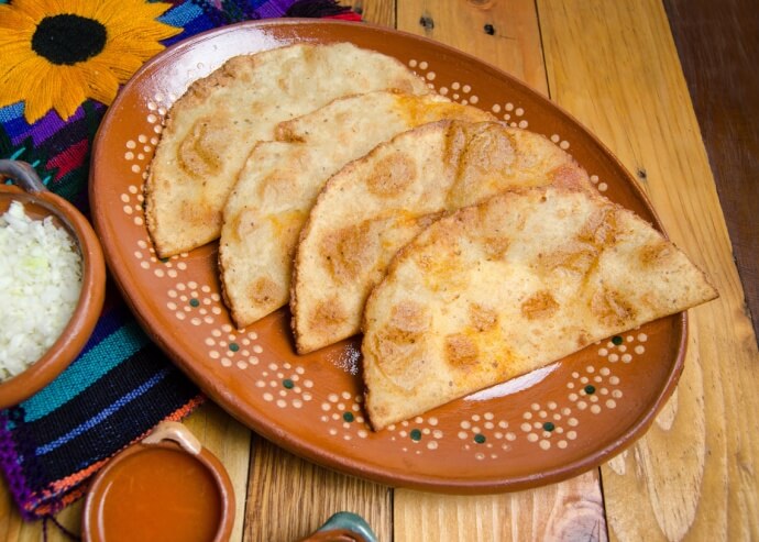 Empanadas de cazón