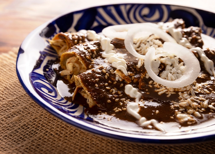 Enchiladas poblanas gratinadas