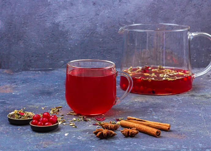 Agua fresca de Jamaica y canela Agua fresca de Jamaica y canela