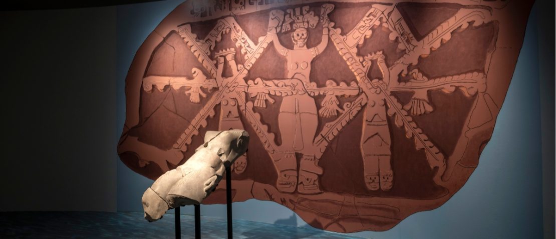 La mitad del mundo. La mujer en el México indígena. El ámbito divino